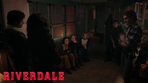 Riverdale 6x21 Jughead Y Tabitha Tienen Un Nuevo Plan Youtube