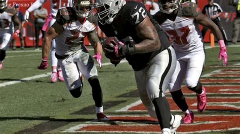 Raiders Donald Penn Discusses Marshawn Lynch Derek Carr Las Vegas And More Youtube