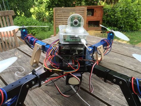 Avoir son Drone quadricopter grâce au Raspberry Pi le tutoriel GadGeek