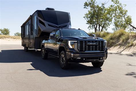 luxury heavy duty trucks  officially     care