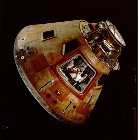 Smithsonian Insider – Apollo 11 Command Module in 3D! | Smithsonian Insider