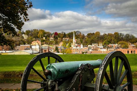 This Is The Most Charming Small Town In Illinois IHeart