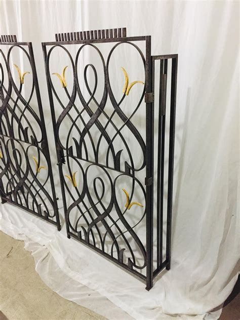 French Art Deco Wrought Iron Room Dividers Signed Edgar Brandt For Sale