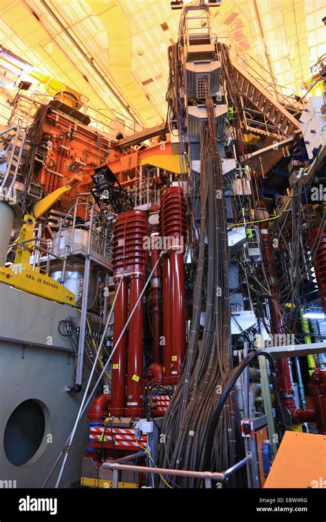 The Jet Tokamak Device Is The World S Largest And Most Powerful