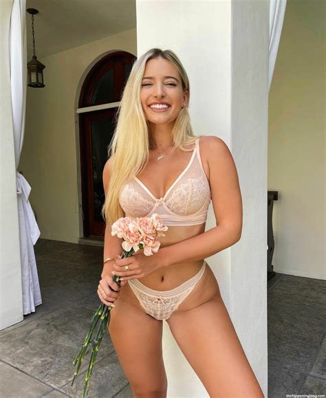 Jilissa Ann Zoltko Looks Hot In A Bra And Panties With Flowers 8 Photos TheFappening