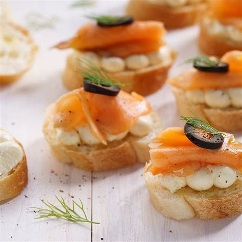 Toasts Au Saumon Id Es Savoureuses Pour Un Ap Ritif Festif