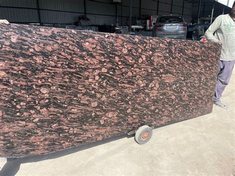 Red Polished Brazil Brown Granite Slab For Flooring Thickness