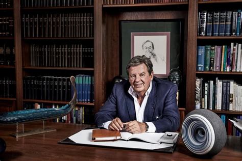 Forbes Afrique I Milliardaires I Johann Rupert I De Milliard De Usd