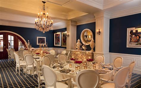 Fine Dining At Its Traditional Best At The Oyster Box Hotels Grill Room