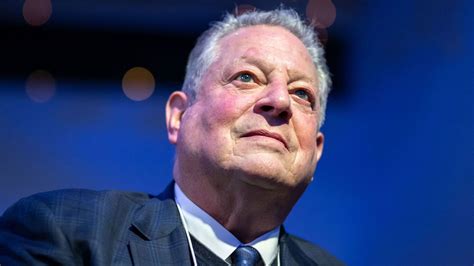 Al Gore is officially too old to serve on Apple’s board | CNN Business