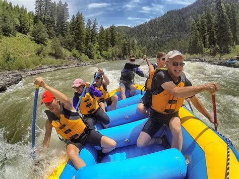 High Performance Rafting Boats For Commercial Adventures