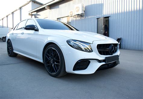 Бампер передний 6.3S AMG черный Mercedes E-class W213 купить в интернет ...