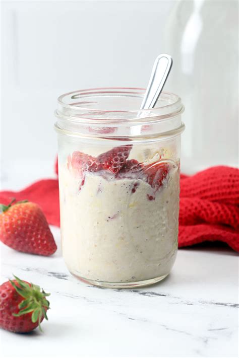 Strawberry Overnight Oats The Toasty Kitchen