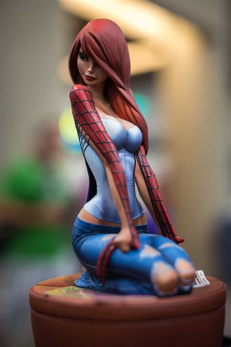 J Scott Campbell Mary Jane Statue