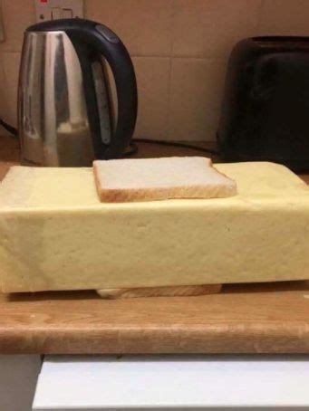 Mhmm Lecker Butterbrot Funny Memes Cheese Meme Funny