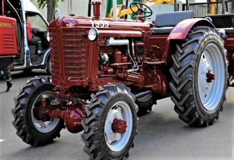 Неоднозначный колесный трактор ЮМЗ-6, продали лицензию Шведам, ставили ...