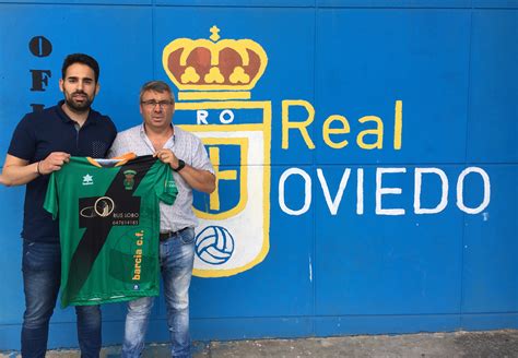 Nuevos convenios con el Barcia CF y el Salas CD | Real Oviedo | Web Oficial