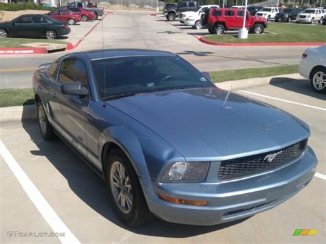 Windveil Blue Metallic Ford Mustang V Premium Coupe