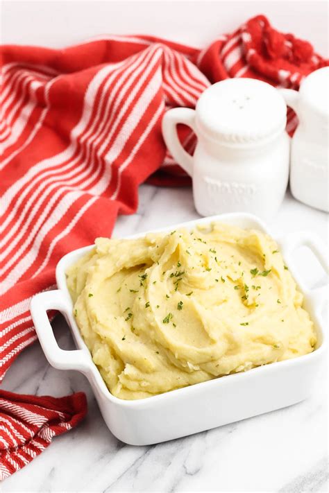 Slow Cooker Cheesy Garlic Mashed Potatoes Recipes Simple