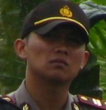 Mengenal Sosok Kompol Chuck Putranto Anak Mantan Petinggi Polri Yang