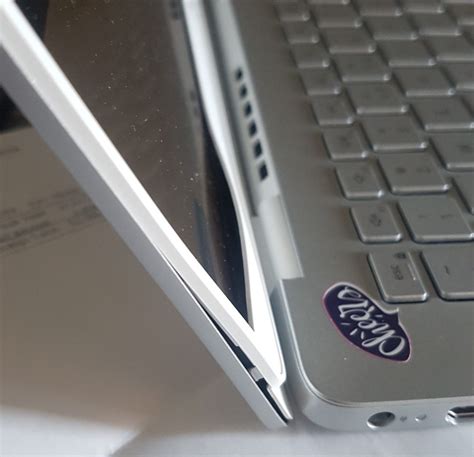 ‎Inspiron 5490, hinge, bezel issue | DELL Technologies