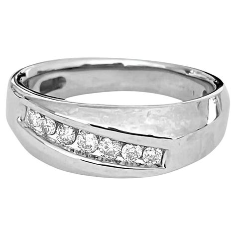 14k White Gold Diamond Mens Wedding Ring Band For Sale At 1stdibs