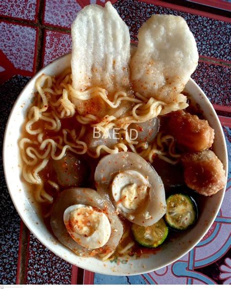 Baso Aci Telur Puyuh Kuah Pedas Enak Gurih Isian Komplit Khas Bandung