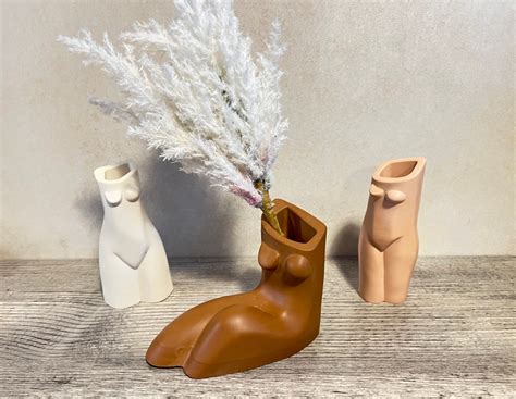 Sitting Lady Vase Boob Vase Female Body Brush Holder Pen Pot Naked