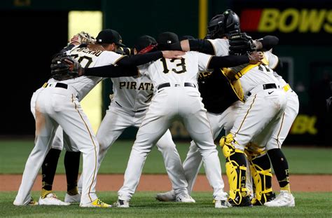 Mlb Power Rankings Rays Remain No 1 Pirates Most Surprising Team Of