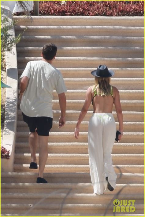 Photo Sofia Richie Neon Bikini Cabo Shirtless Scott Disick Photo