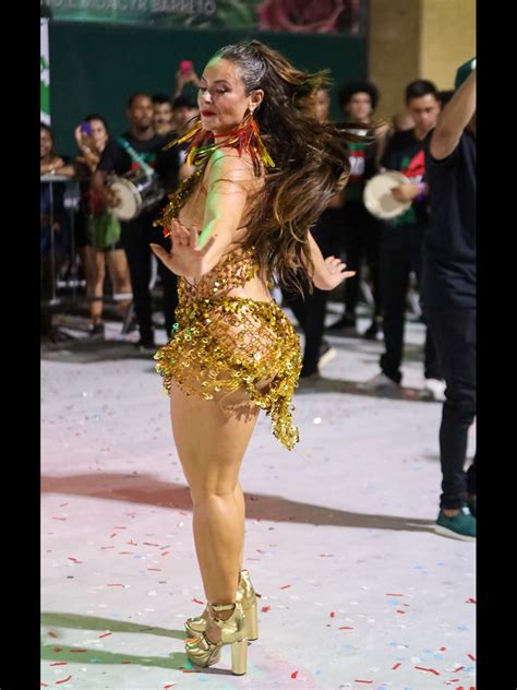 Foto Paolla Oliveira Foi Uma Das Rainhas De Bateria Que Compareceu Ao