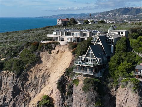 Three Multimillion Dollar Homes On A Cliff Appear At Risk Of Falling