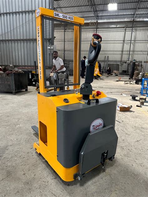 Counter Balance Electric Stacker At Rs 450000 Piece Talwade Pune