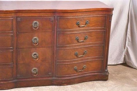 Mahogany Serpentine Front 12 Drawer Triple Dresser 74 10146 R H Lee