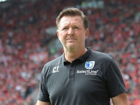 2 Liga Magdeburg verlängert mit Trainer Titz