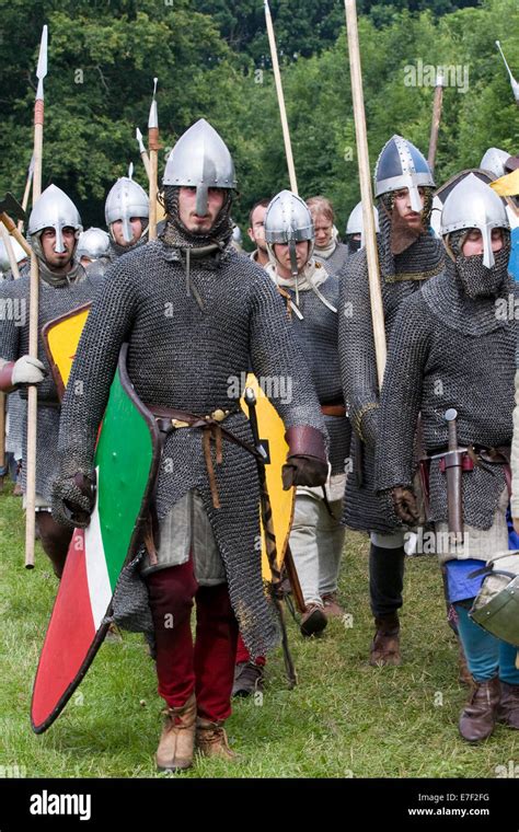 Saxon Soldiers Hi Res Stock Photography And Images Alamy