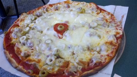 Jake’s Pizza Review | Willmar, MN