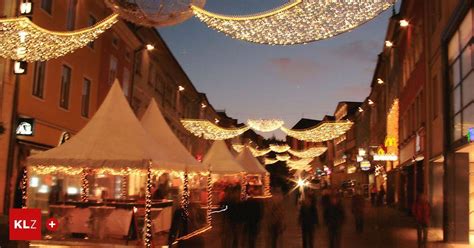 Villach aktuell Neue Holzhütten für den Adventmarkt