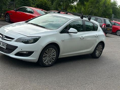 2014 Vauxhall Astra 1 4i 16V Excite 5dr HATCHBACK Petrol Manual In