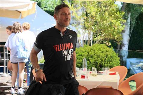 Francesco Totti Commuove Tutti La Confessione è Davvero Toccante