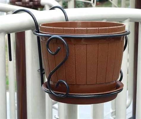 Metal Railing Plant Hanger At Best Price In Baramati Unique Industries