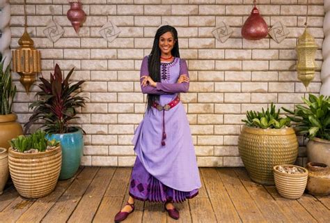 Nova Personagem Da Disney Asha De Wish Encanta Visitantes Nos