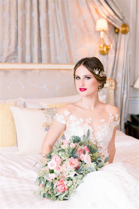 Steal These Paris Wedding Ideas For Your Wedding Anywhere Weddingchicks