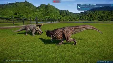 Jurassic World Evolution Sinoceratops vs Carnotaurus - YouTube