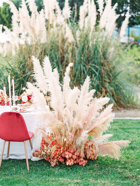 Capim dos pampas 91 formas de usar na decoração do casamento