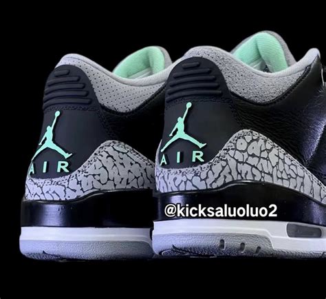 Air Jordan 3 Green Glow CT8532-031 | SneakerFiles