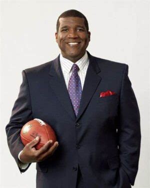 Curt Menefee Bio: Wife, Children & Net Worth - Players Bio