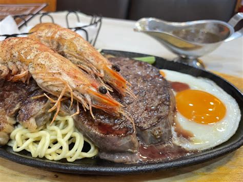 蘆洲牛轉牛排🥩內用外帶皆可，原肉排餐饗宴 蘆洲平價牛排，三民高中旁牛轉牛排』 愛食記