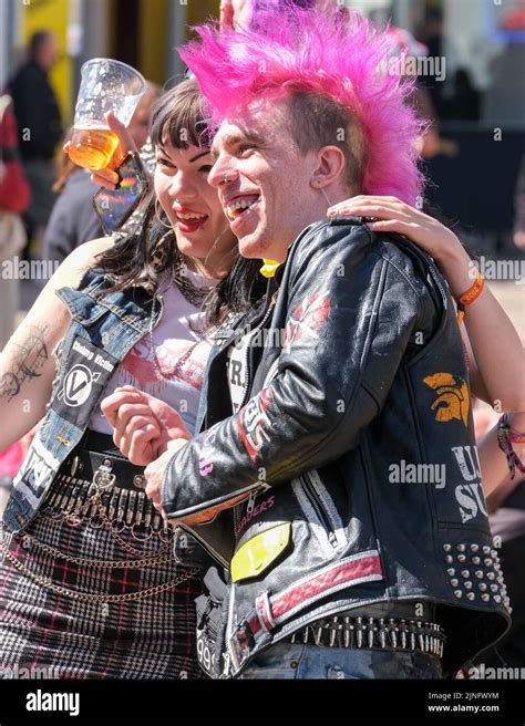 Blackpool Lancashire Uk August Two Punks Pose For The Camera