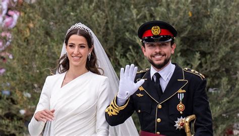 Matrimonio Hussein E Rajwa Di Giordania Lo Splendido Abito Della Sposa